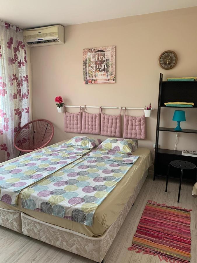 דירות Desi House 302B Cozy Studio נסבר מראה חיצוני תמונה